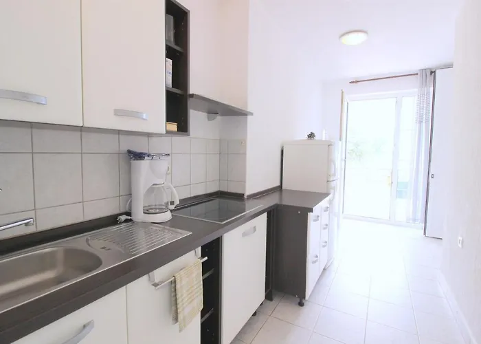 Luca Ap4, In Front Of The Apartman