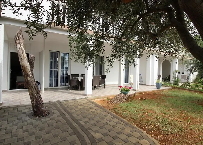 Apartman Luca Ap4, In Front Of The