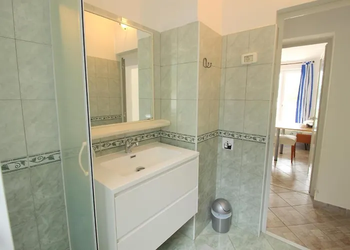 Luca Ap4, In Front Of The * Novigrad Istria