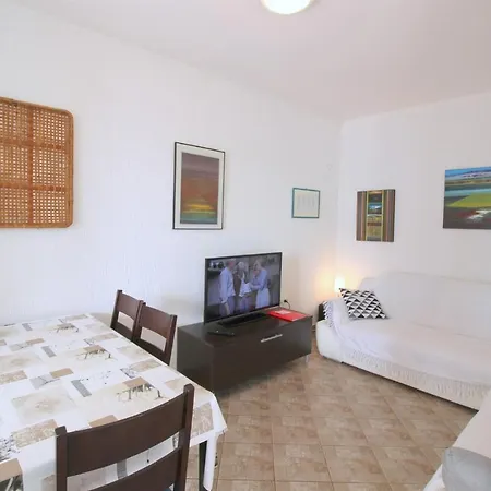Apartment Luca Ap4, In Front Of The
